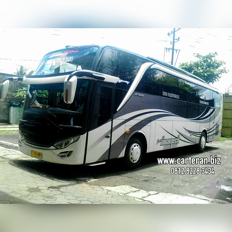 Bus Pariwisata Jakarta