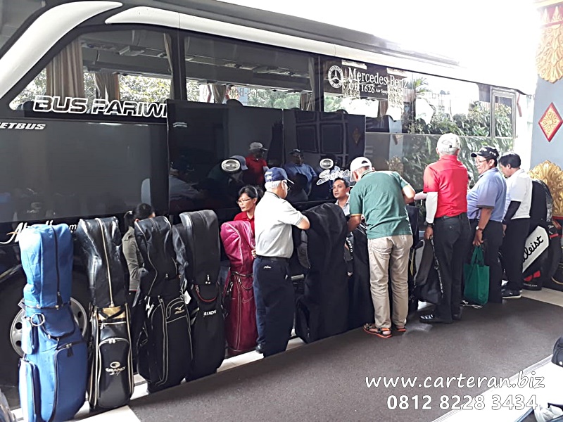 Mengarungi Petualangan: Panduan Lengkap Memilih dan Mengatur Charter Bus Pariwisata